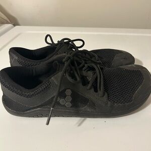 Vivobarefoot Primus Lite s38
